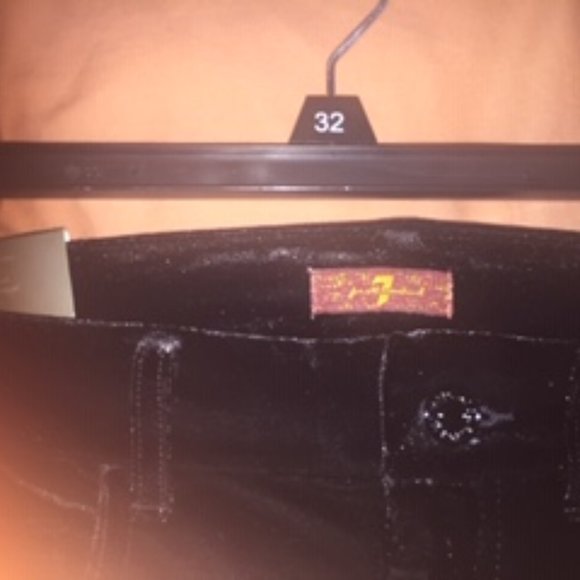 NWT 7 For All Mankind Velvet Jean Leggings - Picture 5 of 5